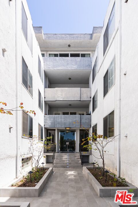 901 10th St Unit: 307