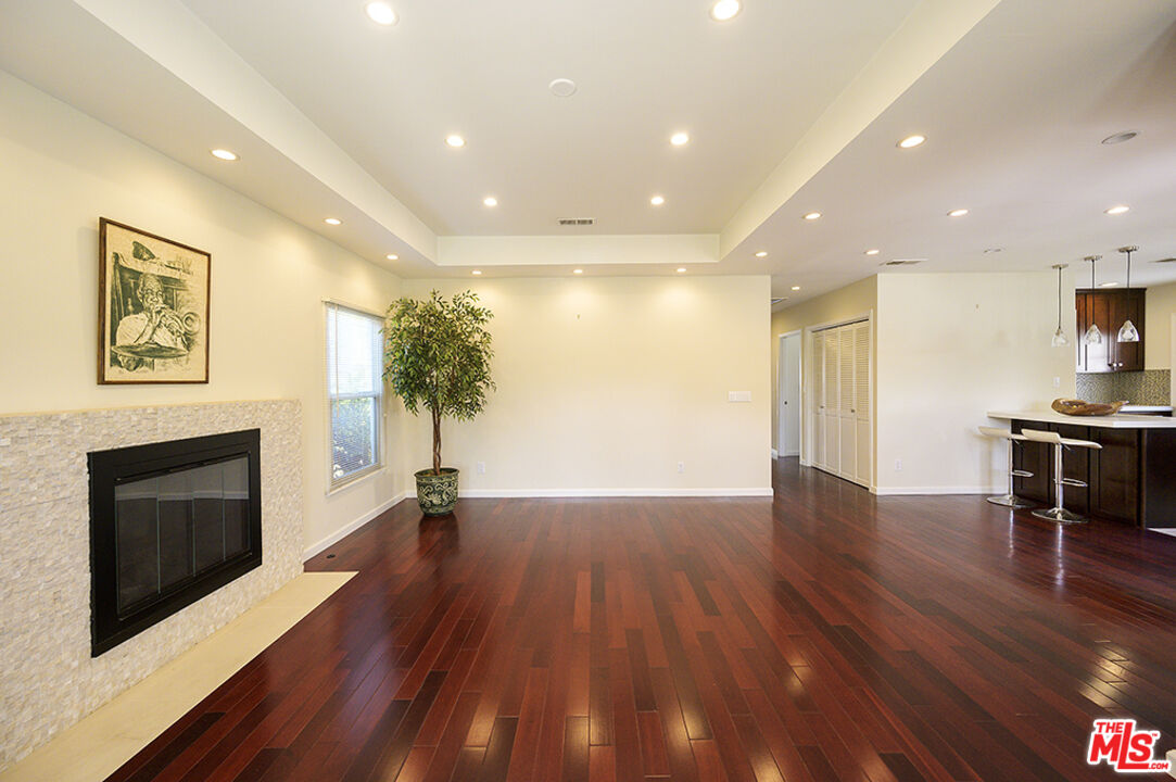 1519 Glenwood Rd