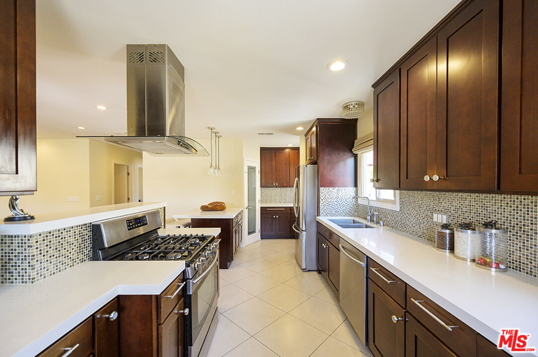 1519 Glenwood Rd
