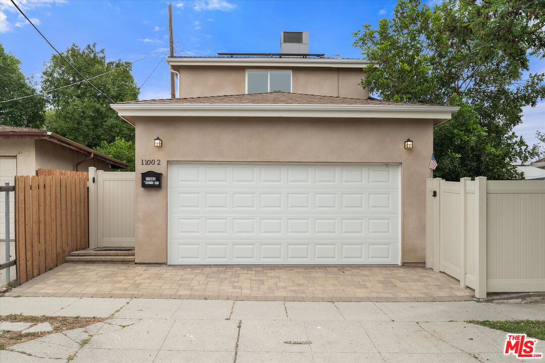 11002 Babbitt Ave