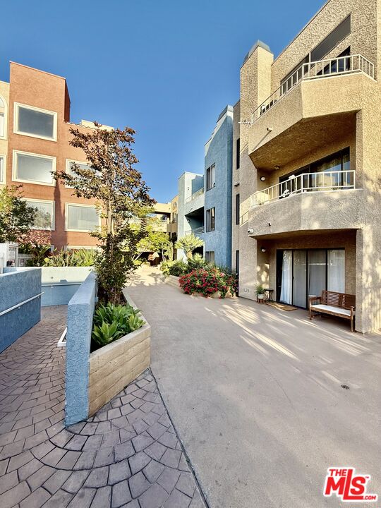 550 Orange Ave Unit: 337