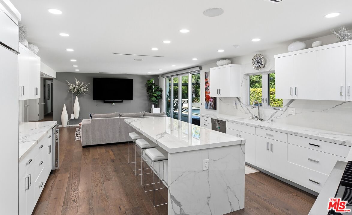 3371 Alana Dr