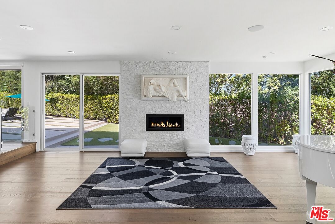 3371 Alana Dr
