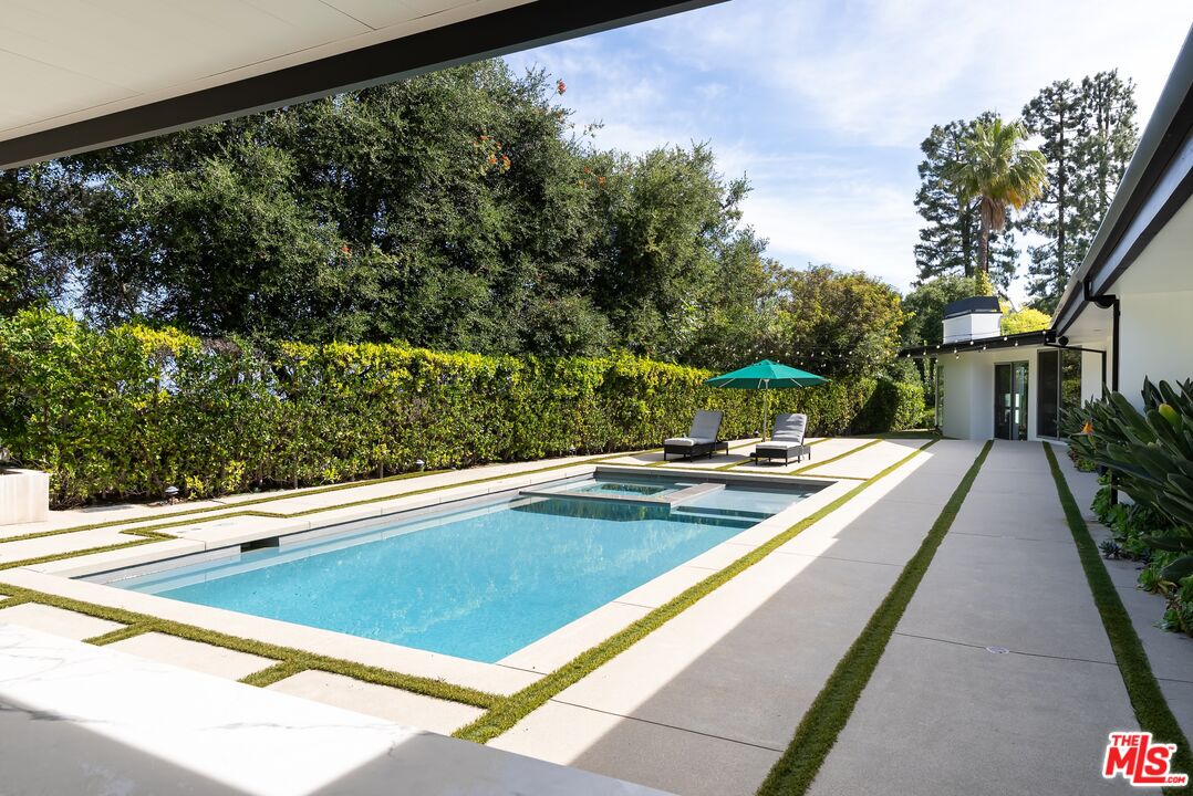3371 Alana Dr
