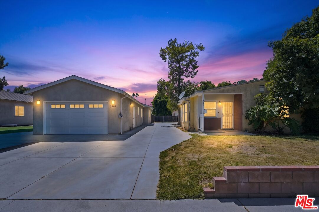 7503 White Oak Ave
