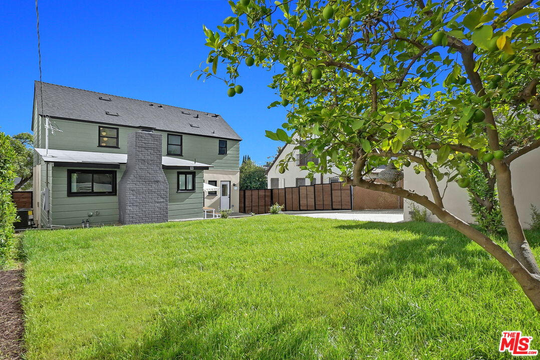 4325 Price St