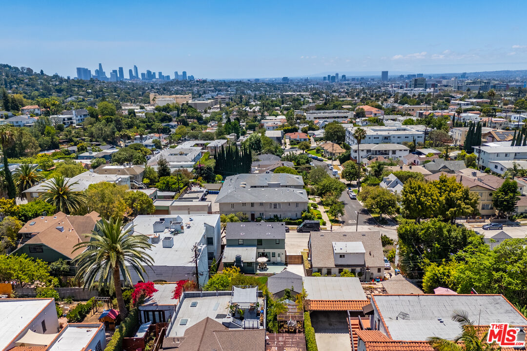 4325 Price St