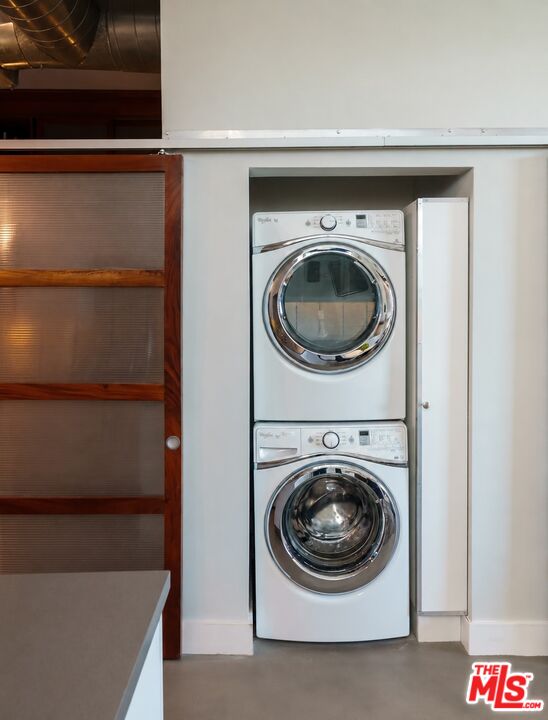1152 N La Cienega Blvd Unit: 201