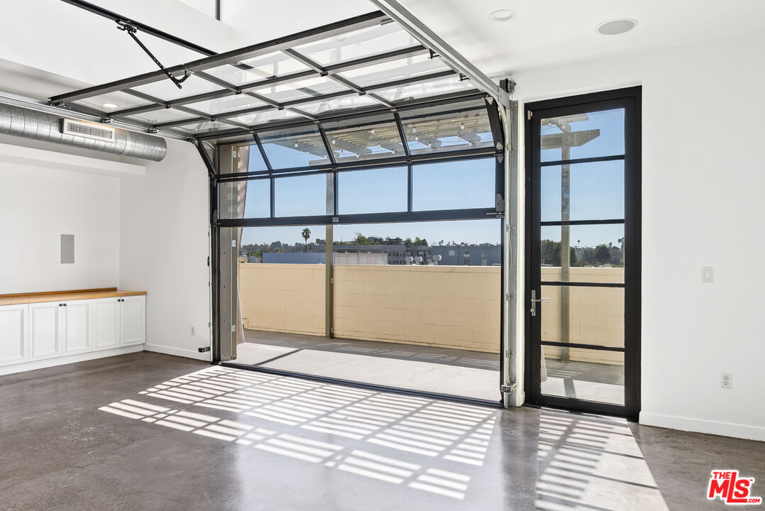 1544 12th St Unit: 303