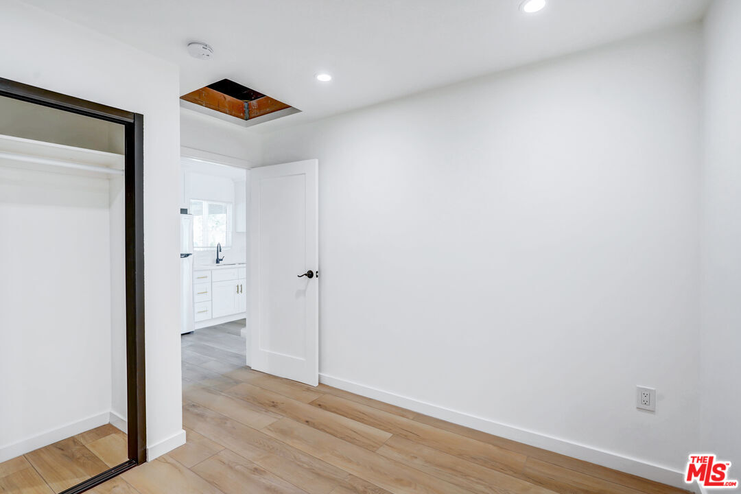 19924 Welby Way Unit: 1/2