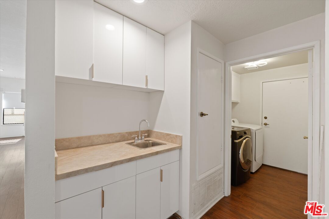 432 S Hamel Rd Unit: 201