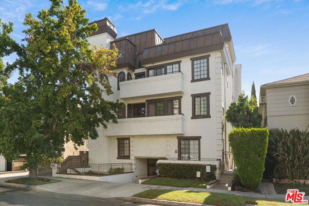 432 S Hamel Rd Unit: 201