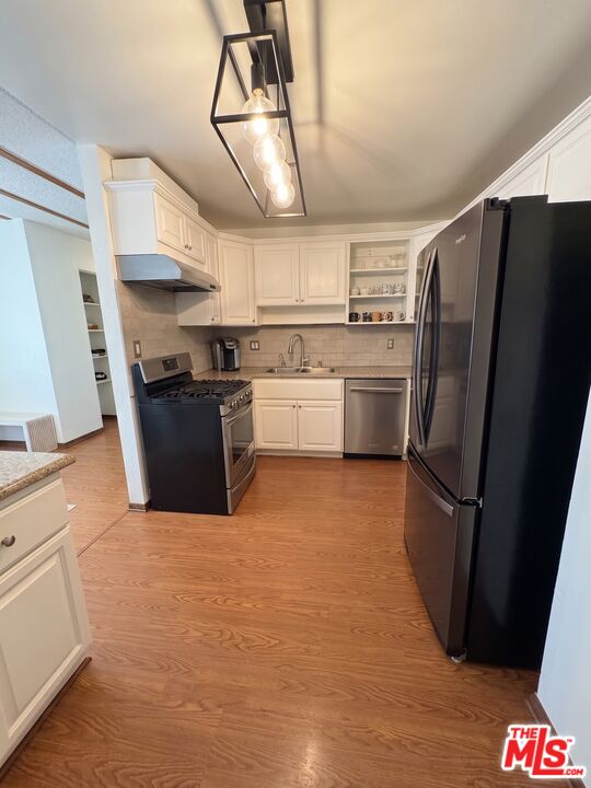 1336 Yale St Unit: 6