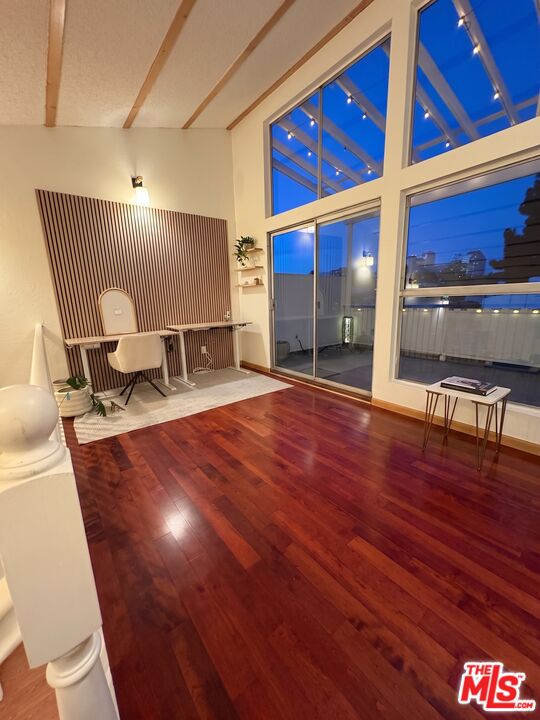 1336 Yale St Unit: 6