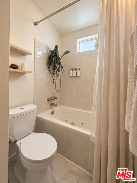 1336 Yale St Unit: 6