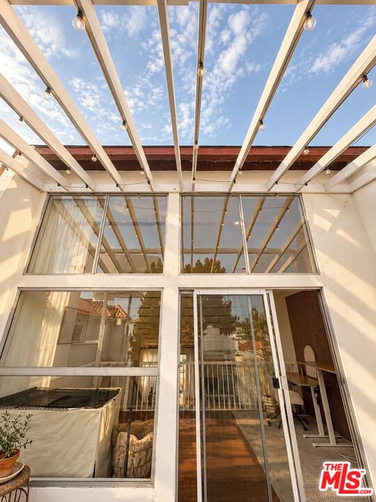 1336 Yale St Unit: 6