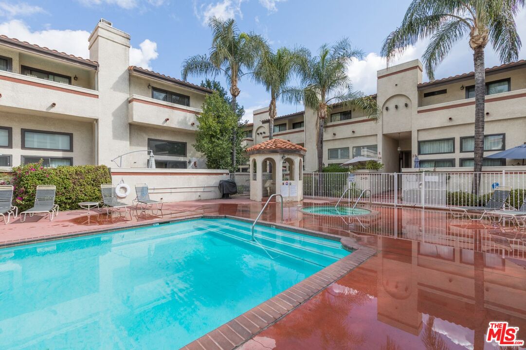 6930 De Celis Pl Unit: 34