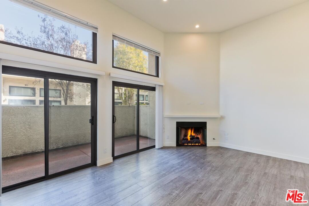 6930 De Celis Pl Unit: 34