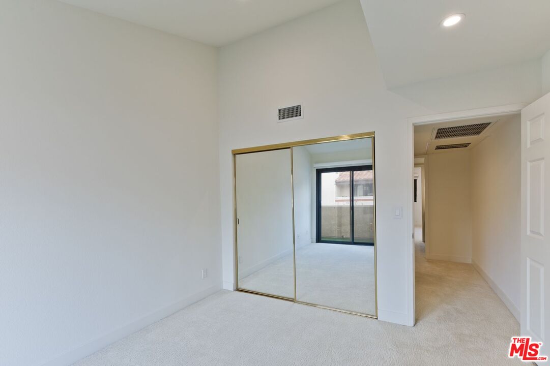 6930 De Celis Pl Unit: 34