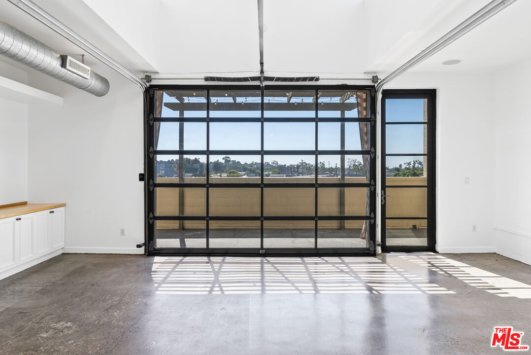 1544 12th St Unit: 303