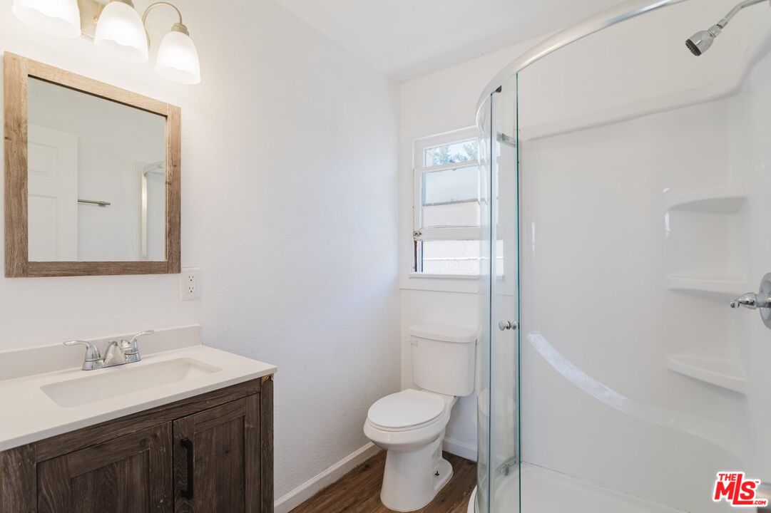 713 W Avenue H10