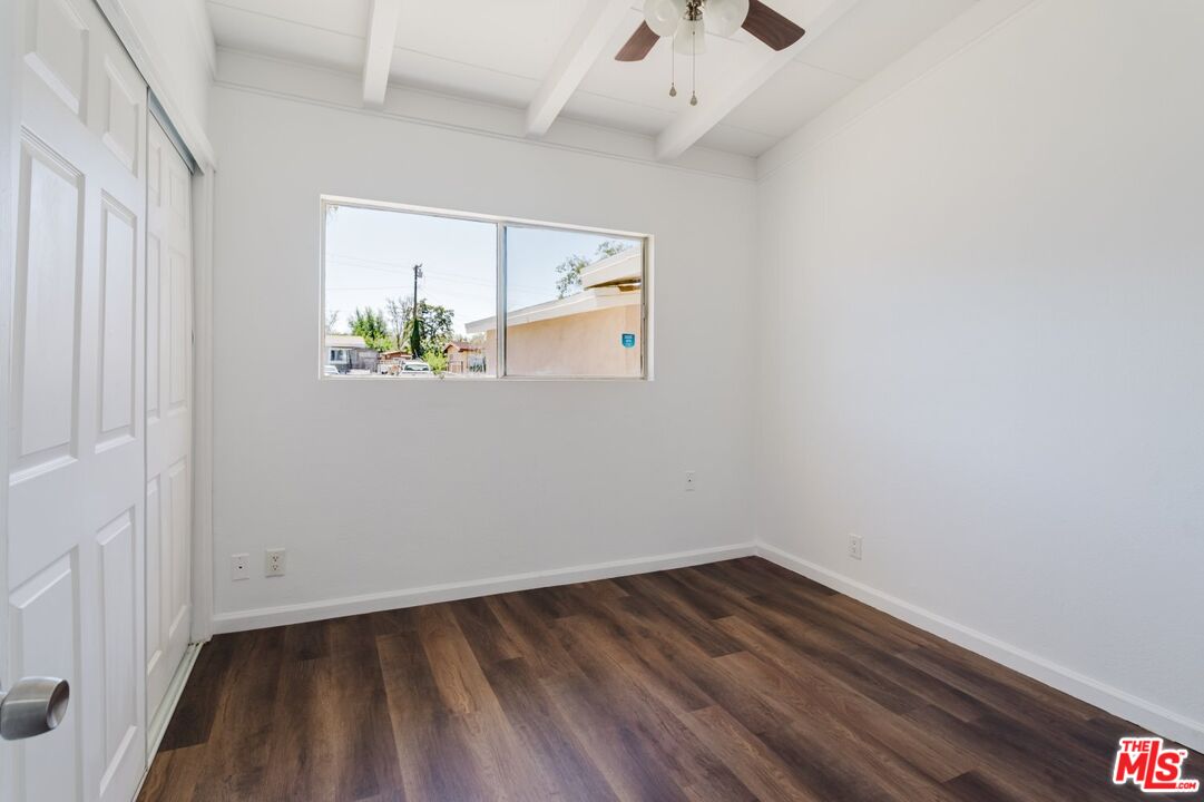 713 W Avenue H10