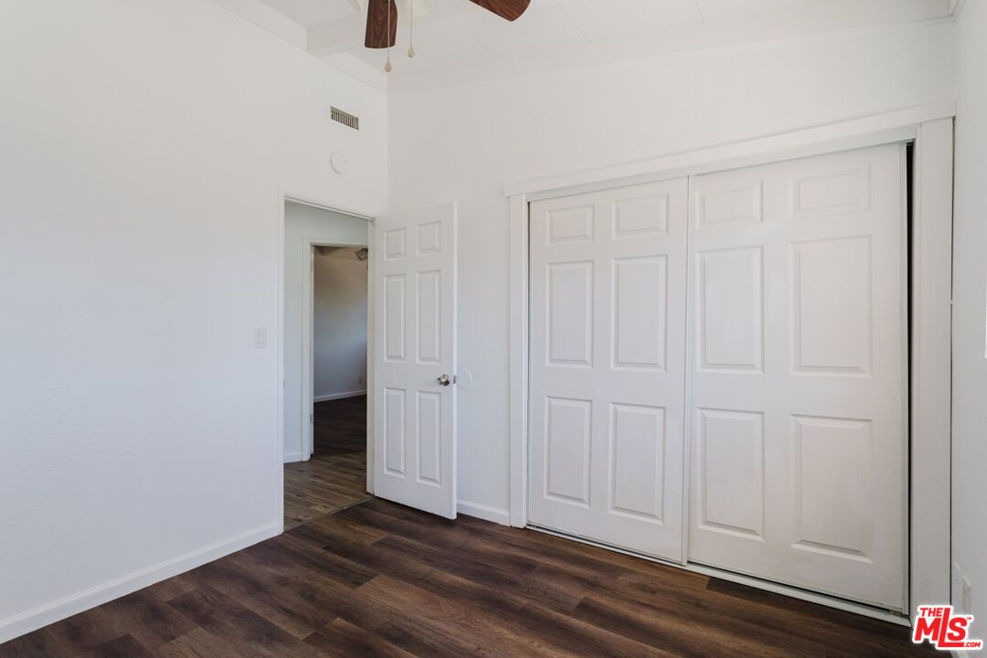 713 W Avenue H10