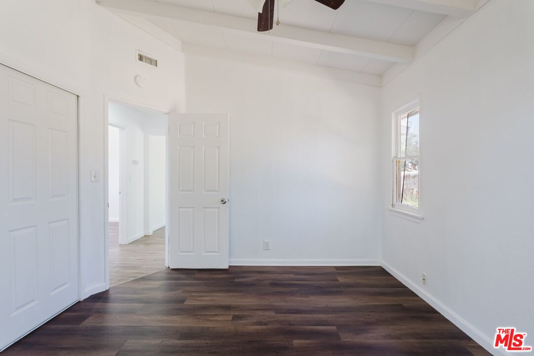 713 W Avenue H10