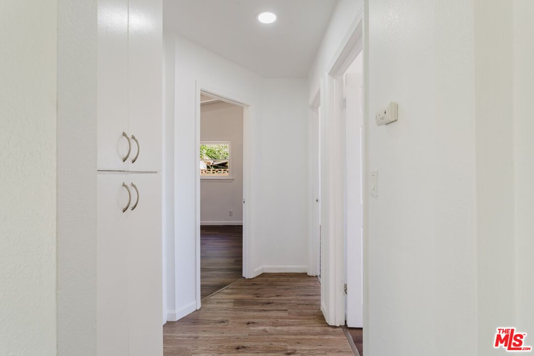 713 W Avenue H10