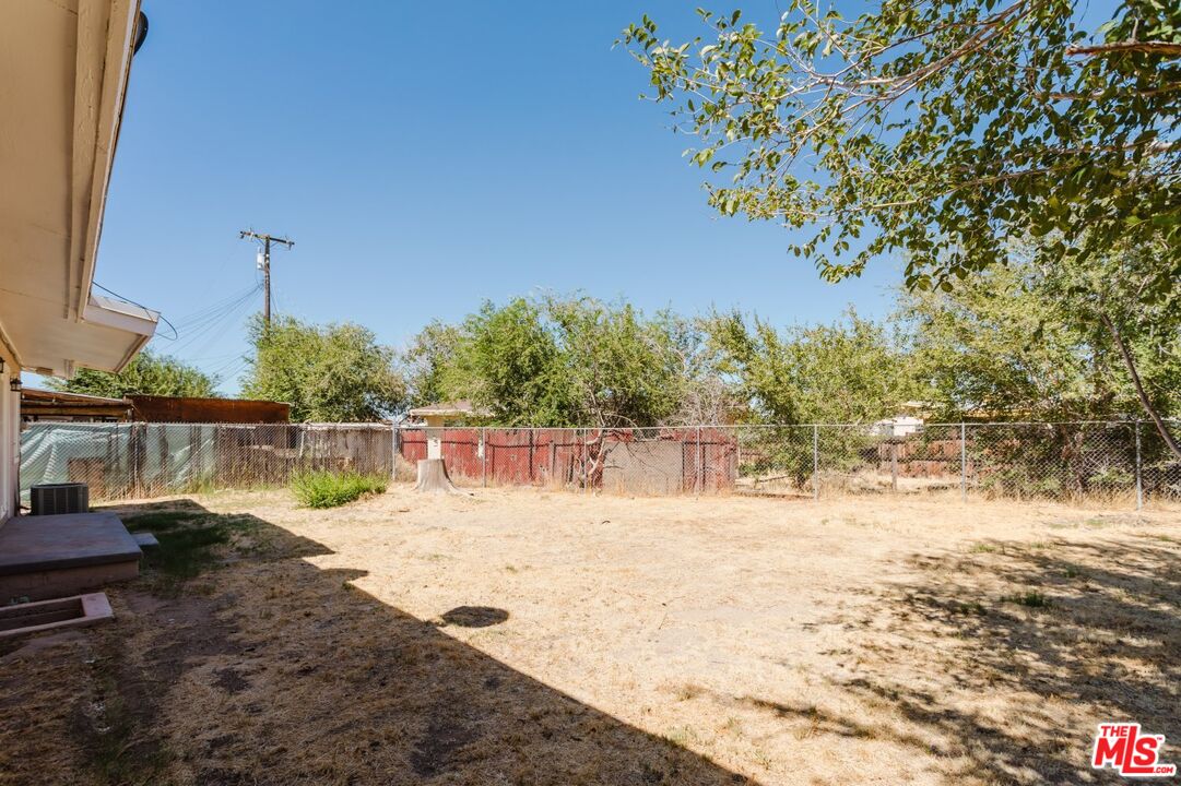 713 W Avenue H10