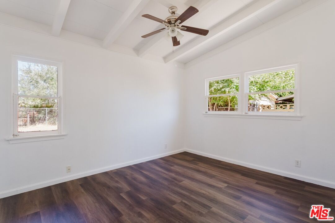 713 W Avenue H10