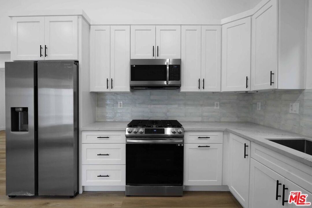17456 Hatteras