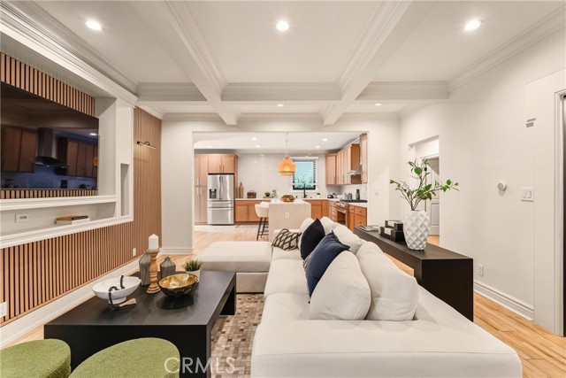 5558 Edgewood Place