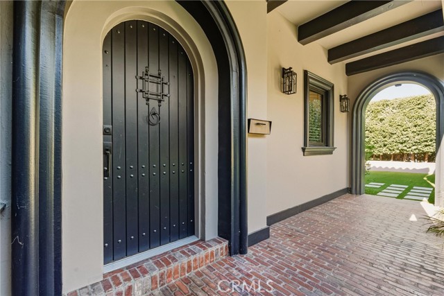 5558 Edgewood Place