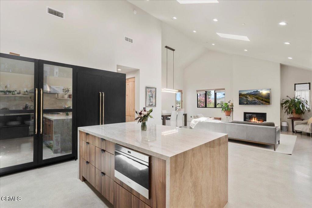 722 Terrace 49