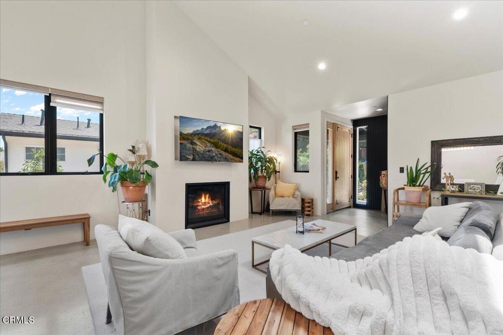 722 Terrace 49