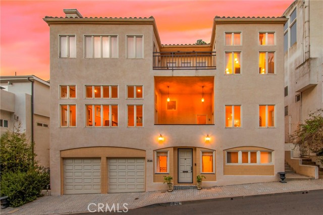 3546 Dixie Canyon
