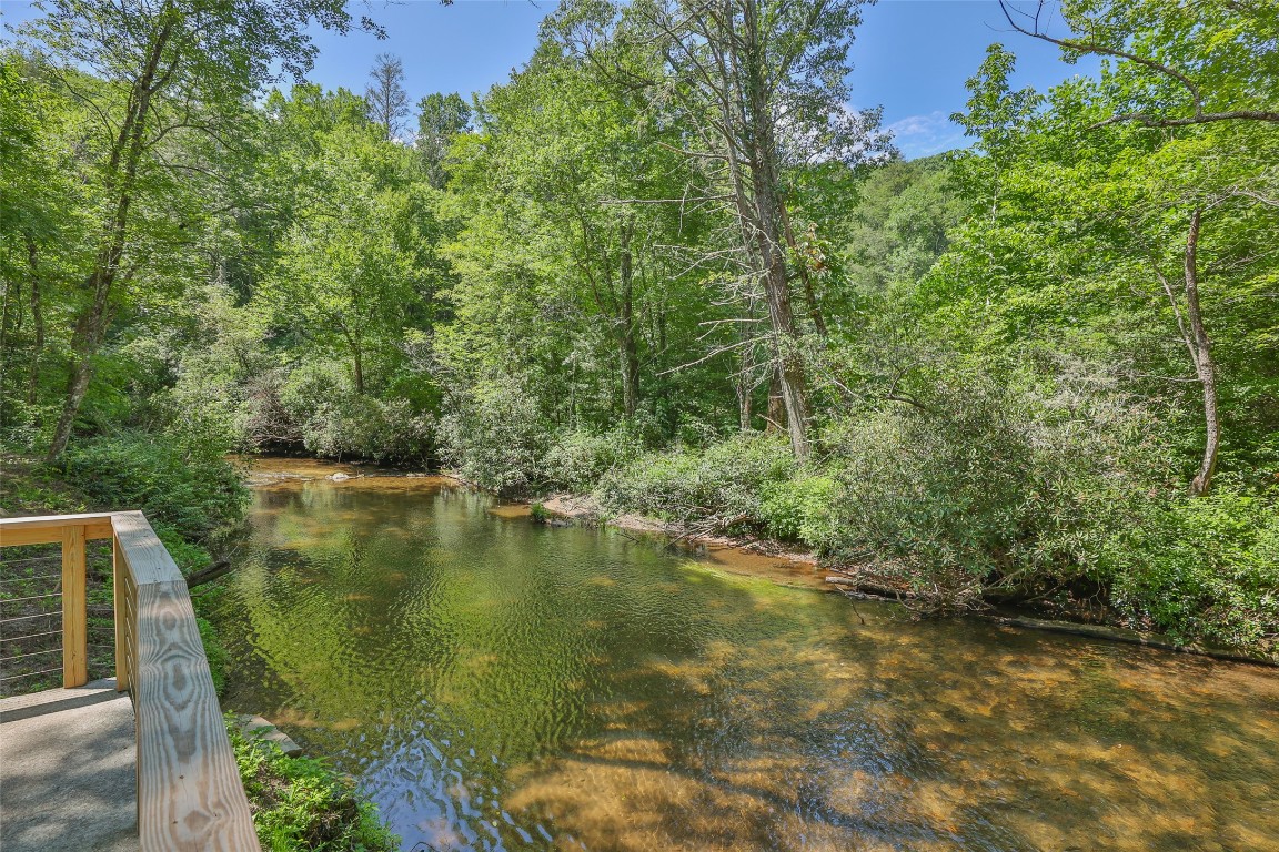 3095 Silversteen Road