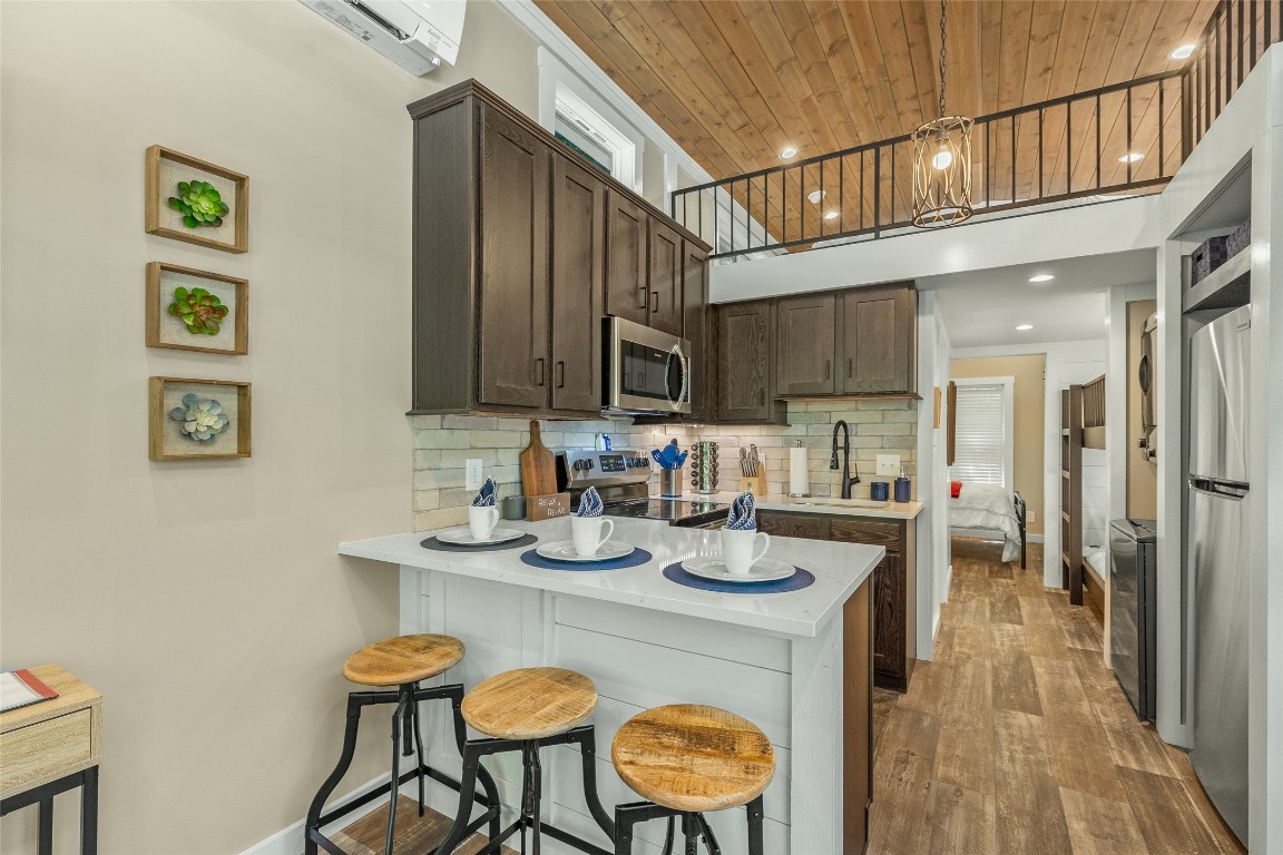 3095 Silversteen Road