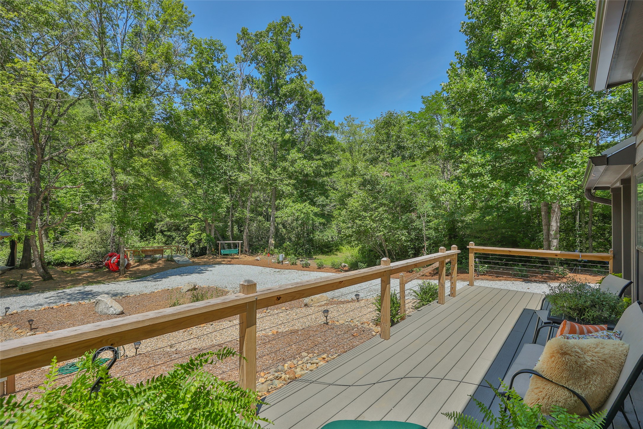 3095 Silversteen Road