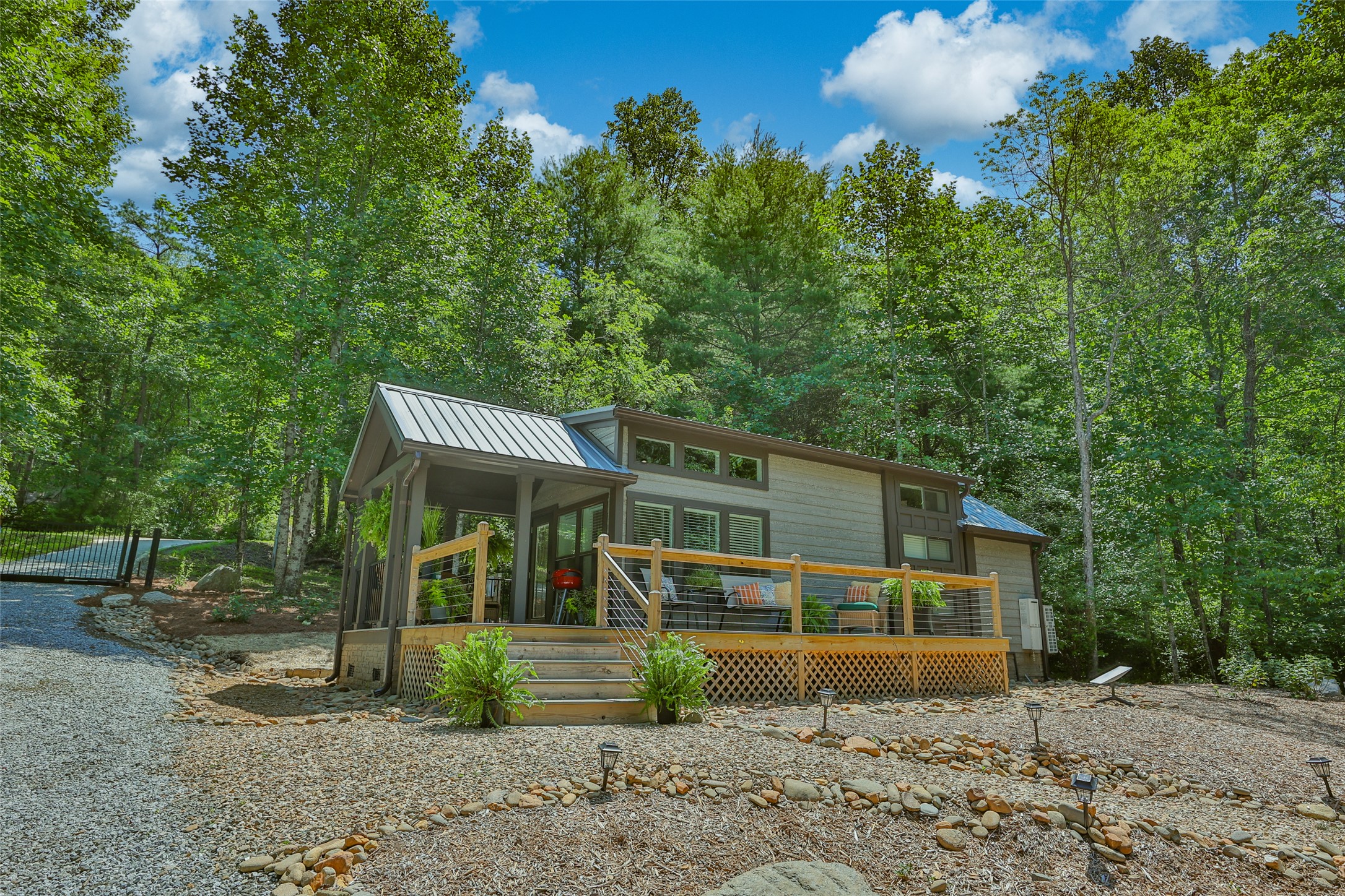 3095 Silversteen Road