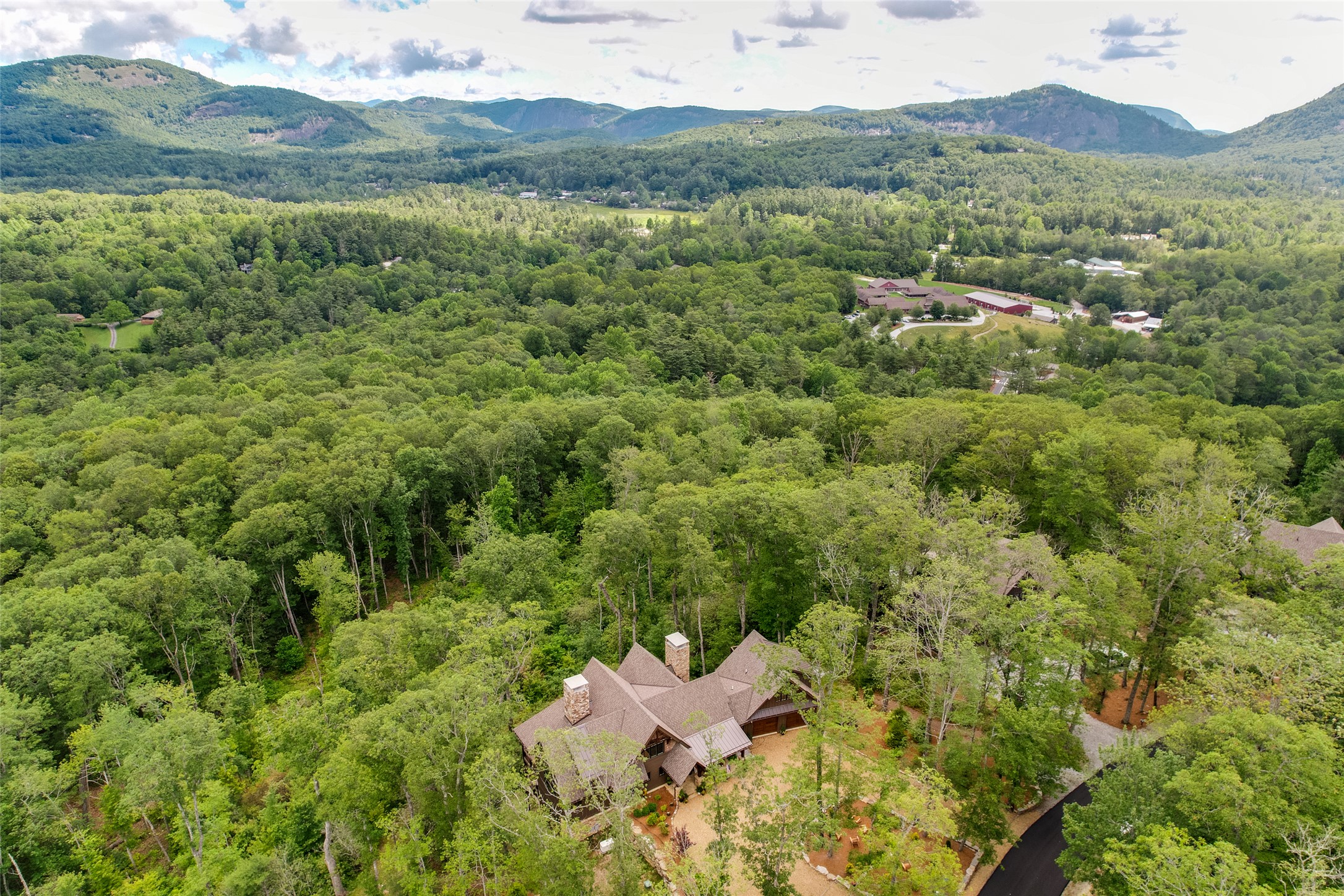 281 High Cliffs Road