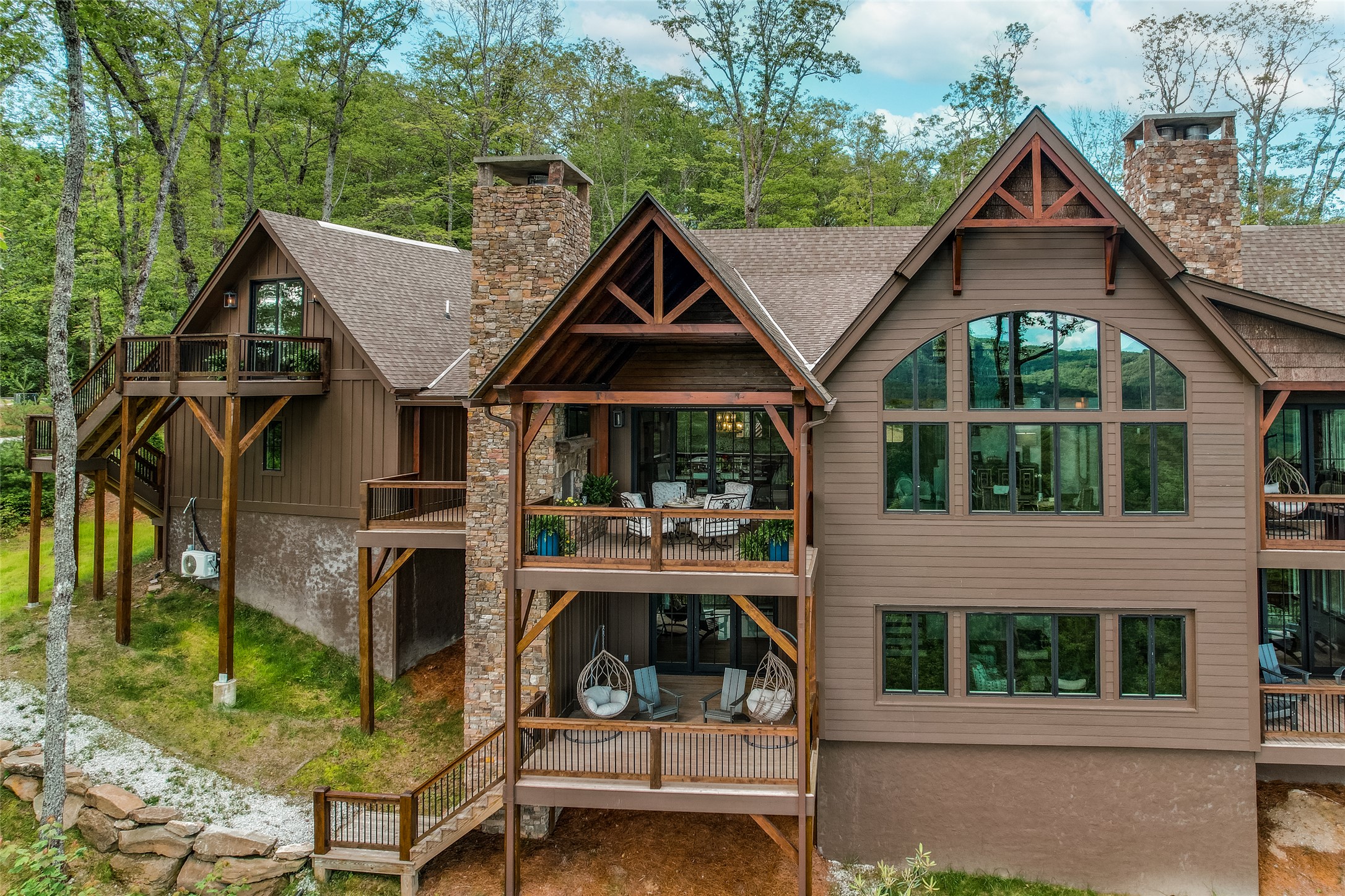 281 High Cliffs Road