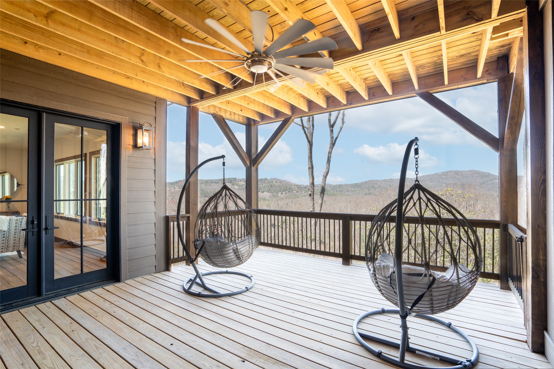 281 High Cliffs Road