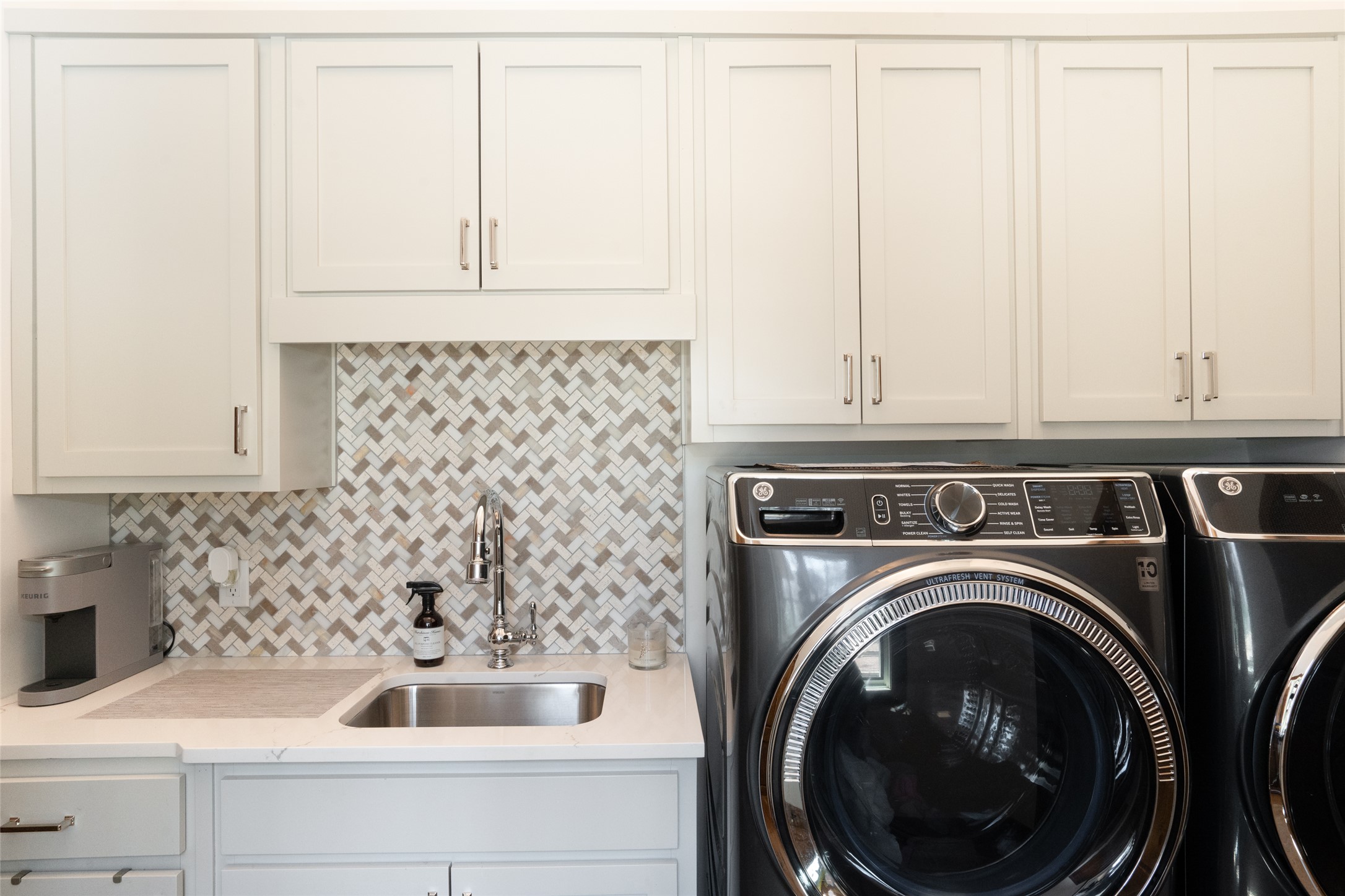 281 High Cliffs Road