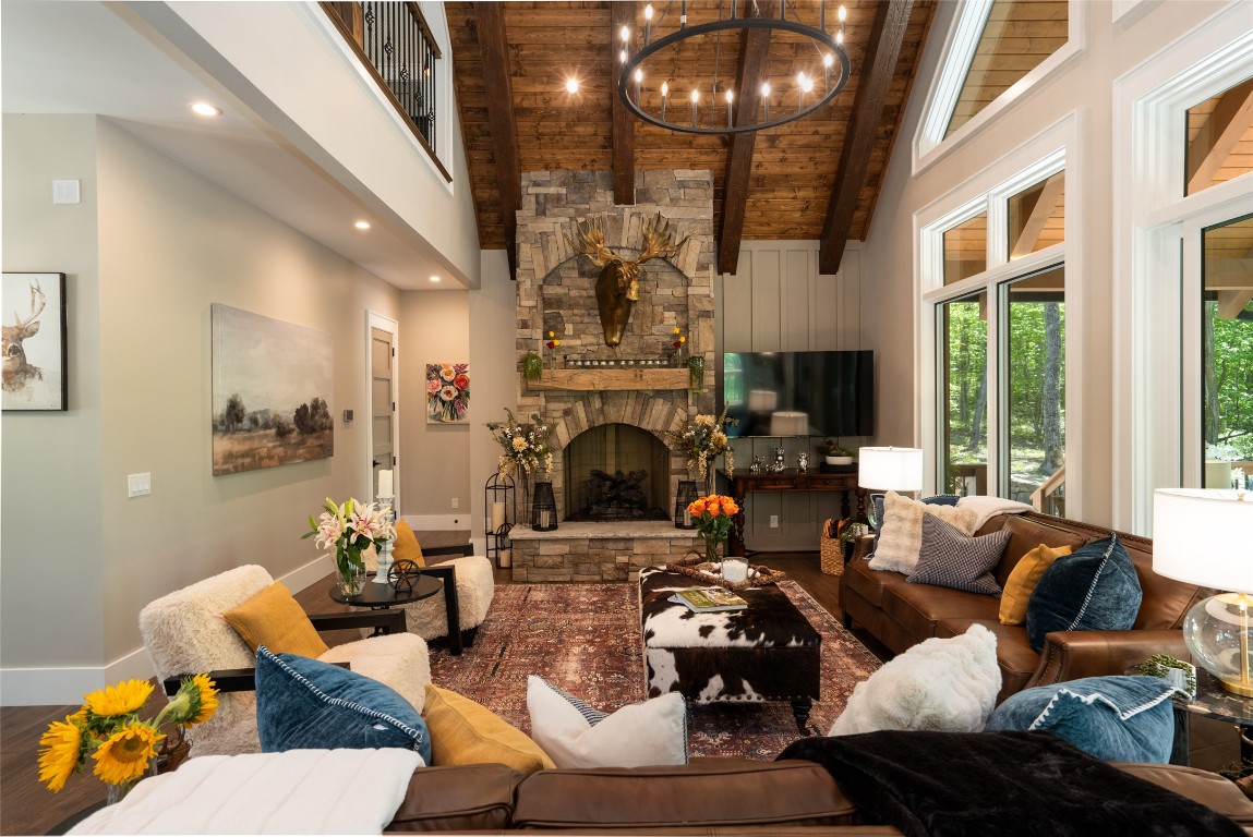 1984 New Settlers Way