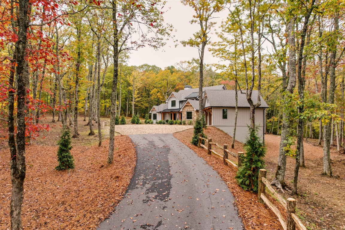 1984 New Settlers Way