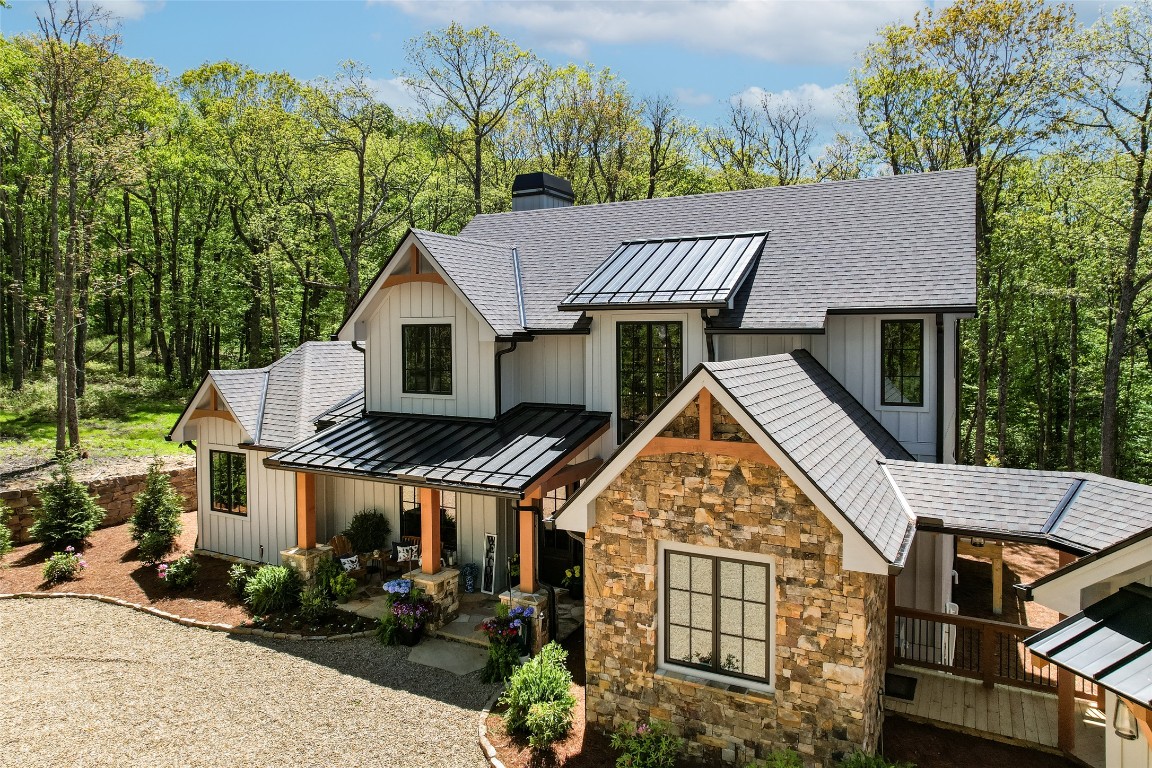 1984 New Settlers Way