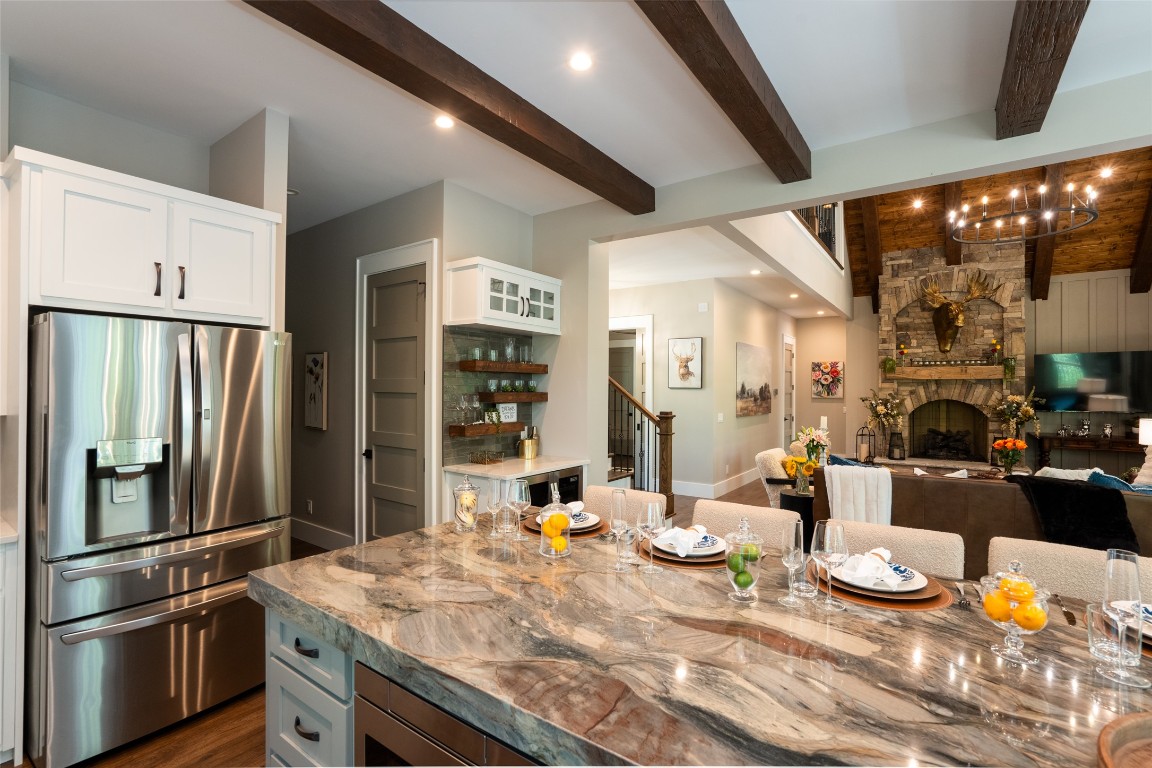 1984 New Settlers Way