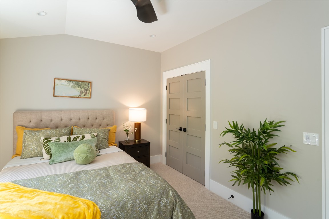 1984 New Settlers Way